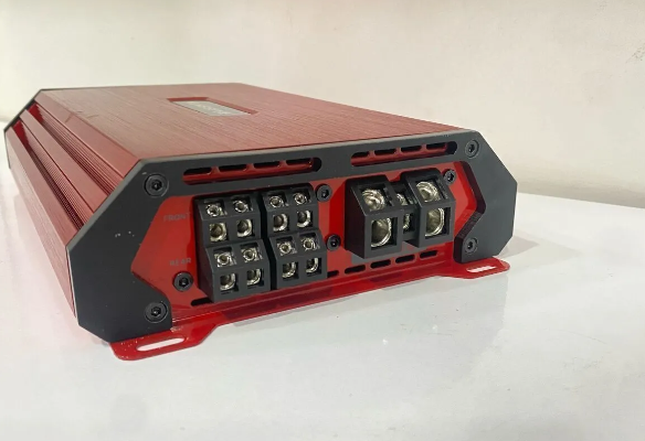 Massive Ms-j3000.4d 4 Kanal 4ohm 4x150w-2ohm 4x225w-4ohm 2x400w Rms Mini Oto Amfi