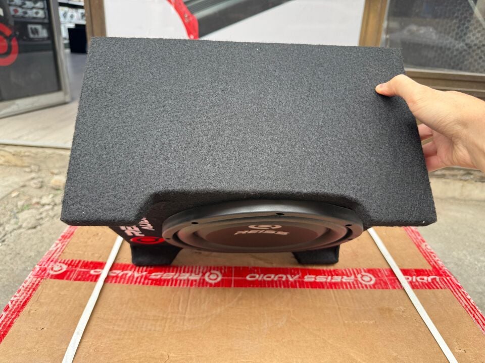 Rs-HX10 Yer Kaplamaz Mini Kabinli 1500Wat 350W Rms 25 Cm Subwoofer minik dev Bas