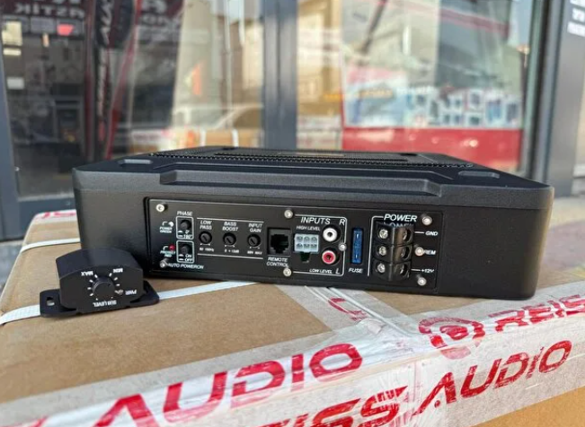 Navigold Slim Koltuk Altı Subwoofer Aktif Bas Yer Kaplamaz 600Wat-300 Rms Kendinden Amfili Bas Kontrol