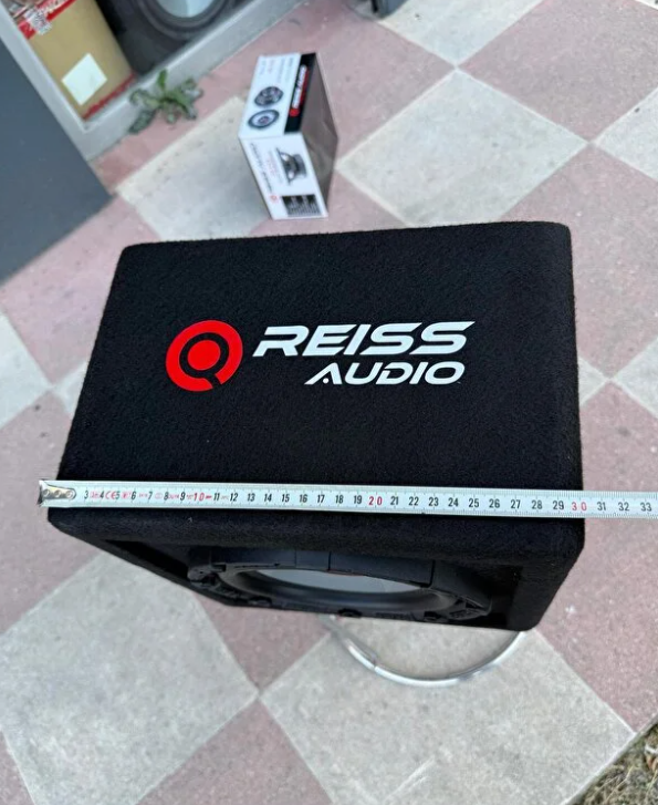 Reiss Audio Rs-Ux8 Yer Kaplamaz Mini Kabinli 600Wat 200W Rms 20 Cm Subwoofer minik dev Bas